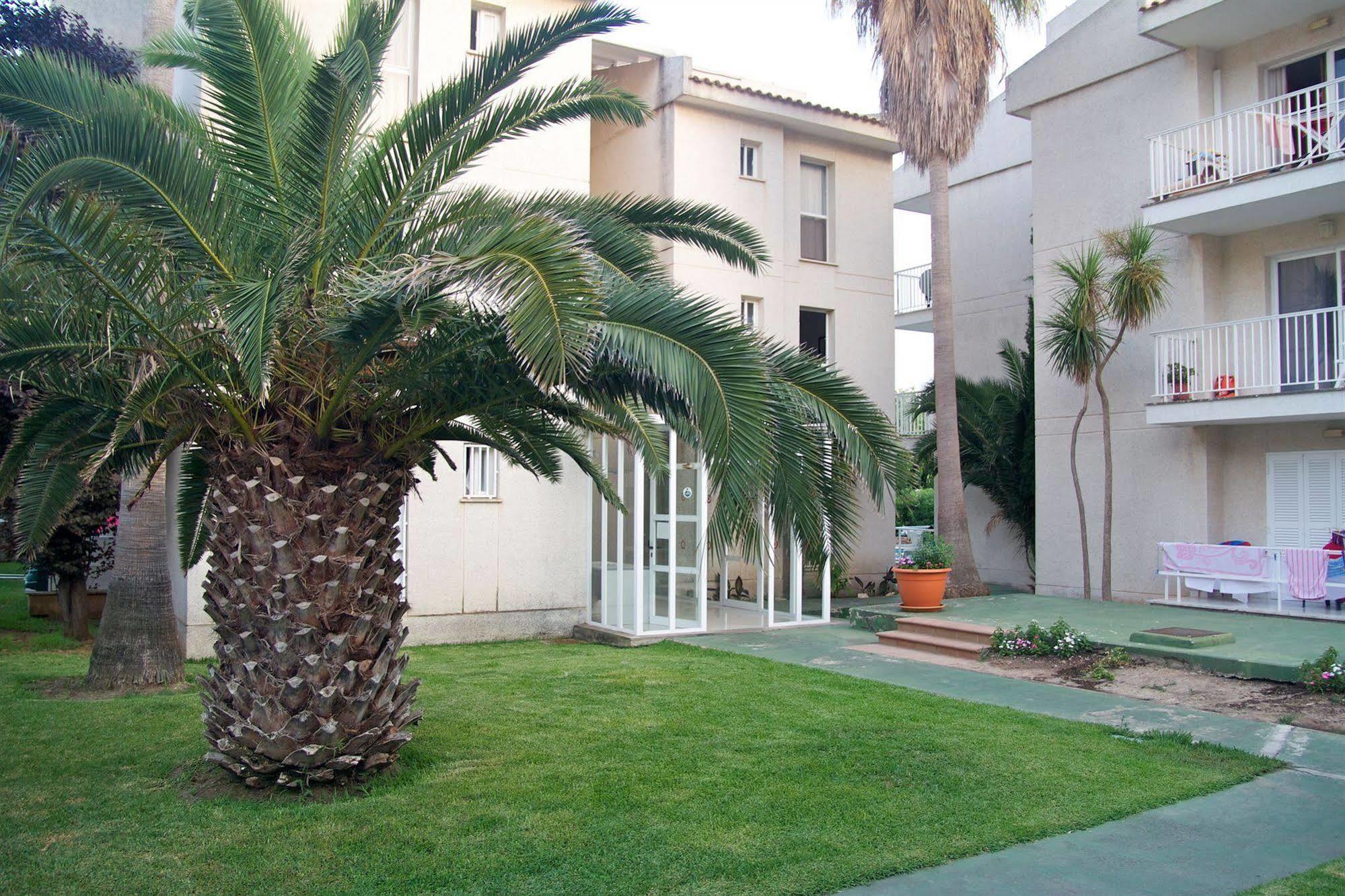 Llevant Apartments ポルト・ダ・ポリェンサ エクステリア 写真